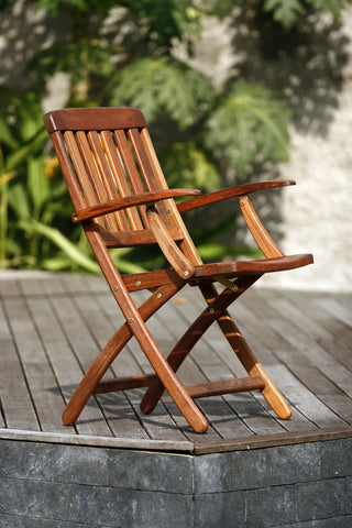 Pegu Folding Arm Chair